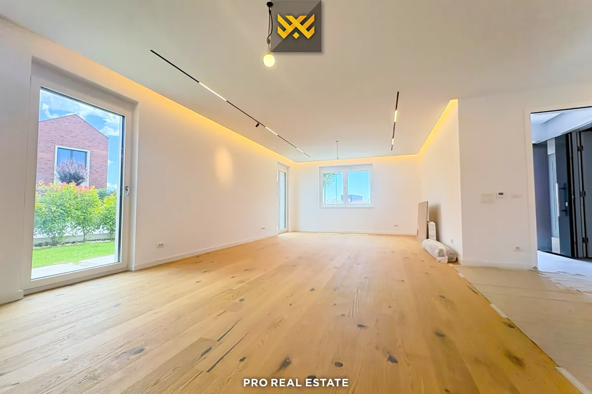 Shtëpi 217m² + 100m² me #QIRA në Lagjen Qershia