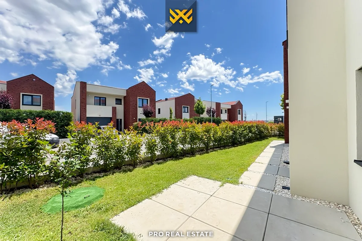 Shtëpi 217m² + 100m² me #QIRA në Lagjen Qershia
