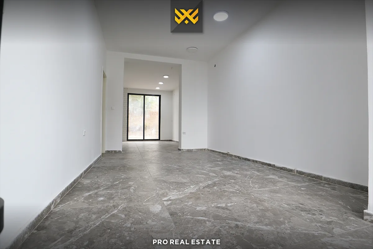 Lokal 45m² në SHITJE në Ulpianë