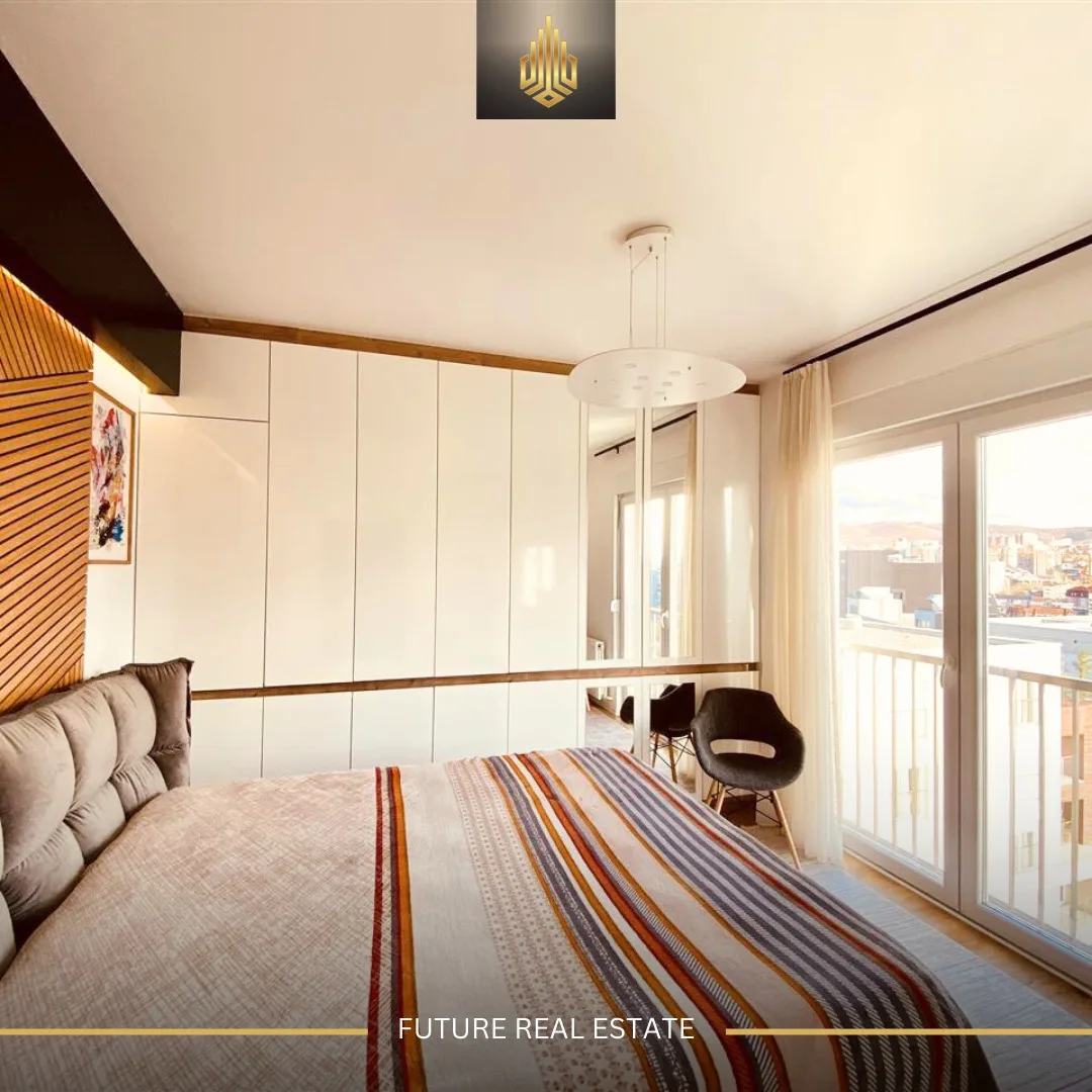 Penthouse me QERA/90m²