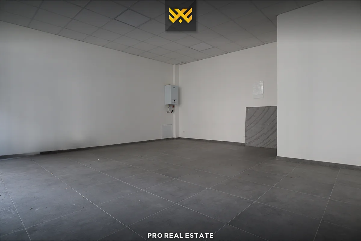 Lokal 46.21m² me #QIRA te Mati 1.