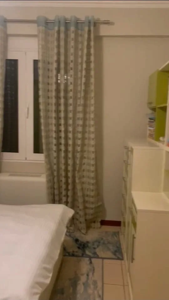 Apartament me qera 3+1+2 ne Bllok (ID B230156) Tirane.