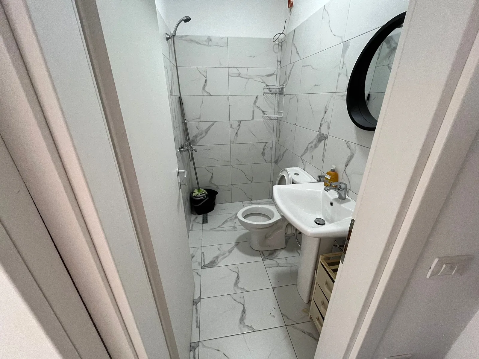 Apartament me qera 1+1 tek Rruga e Dibres (ID B2101108) Tirane