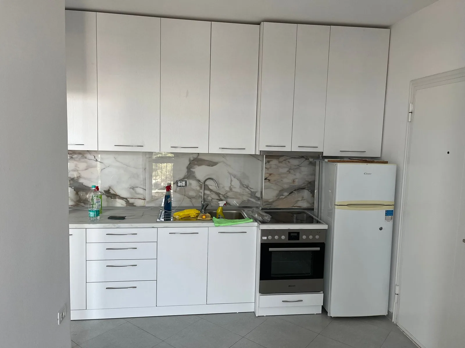 Apartament me qera 1+1 tek Rruga e Dibres (ID B2101108) Tirane