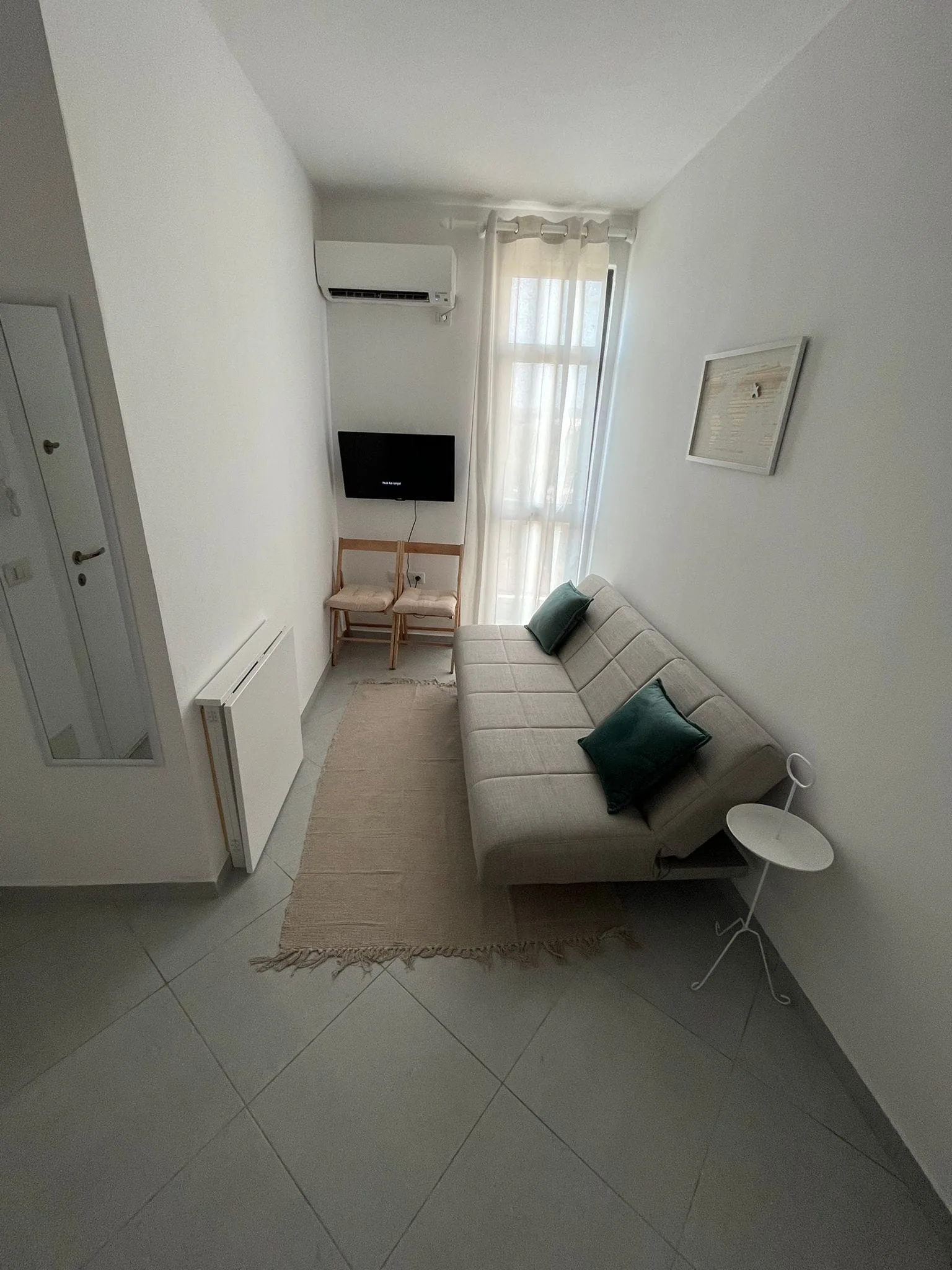 Apartament me qera 1+1 tek Rruga e Dibres (ID B2101108) Tirane