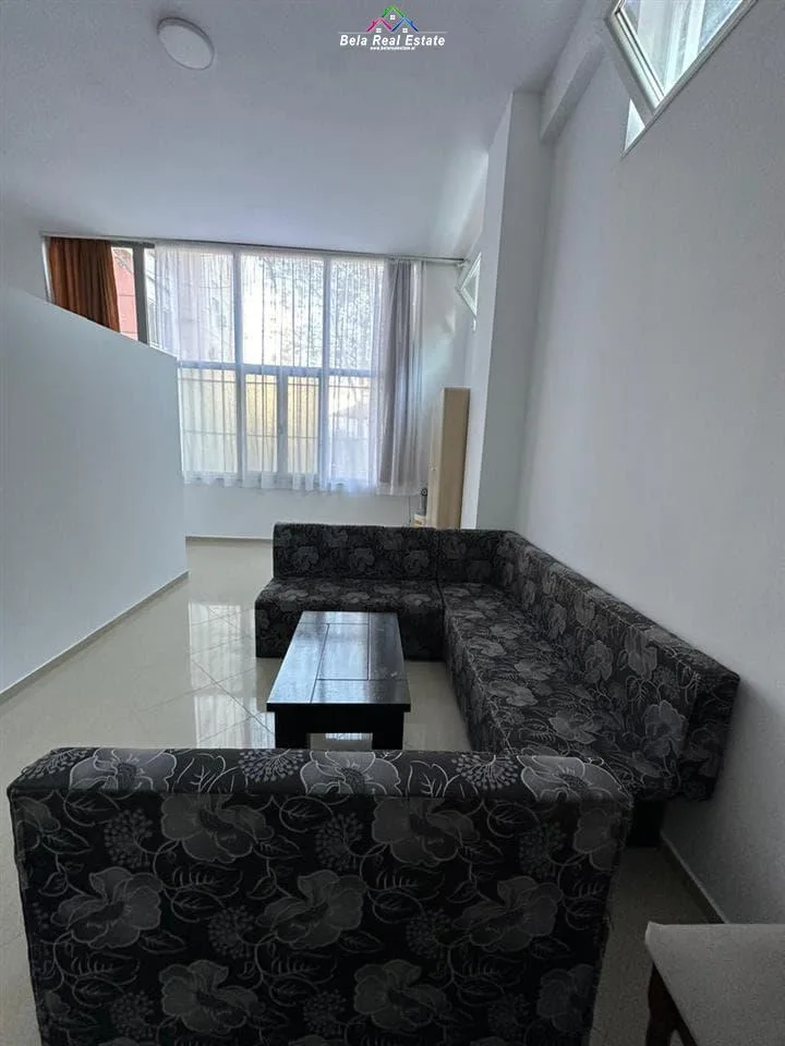 Apartament Me Qera 2+1 Tek Rruga e Barikadave (ID B2201210) Tirane