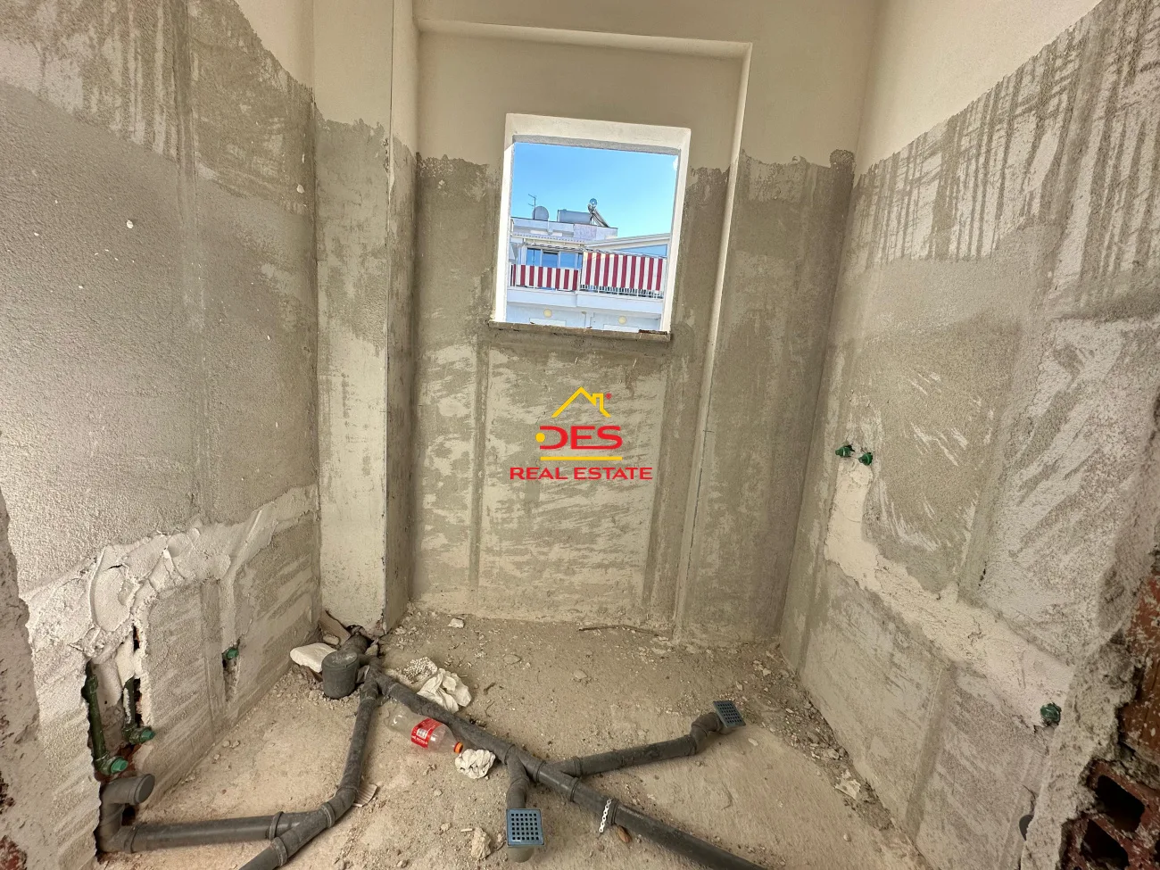 Shitet apartament 2+1 me këste në orikum