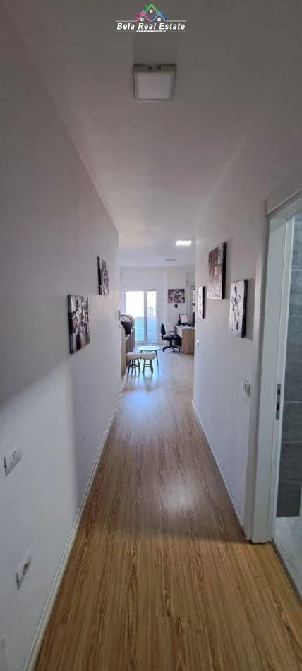 Zyre Me Qera 1+1 Tek Stacioni i Trenit (ID BZ2797) Tirane