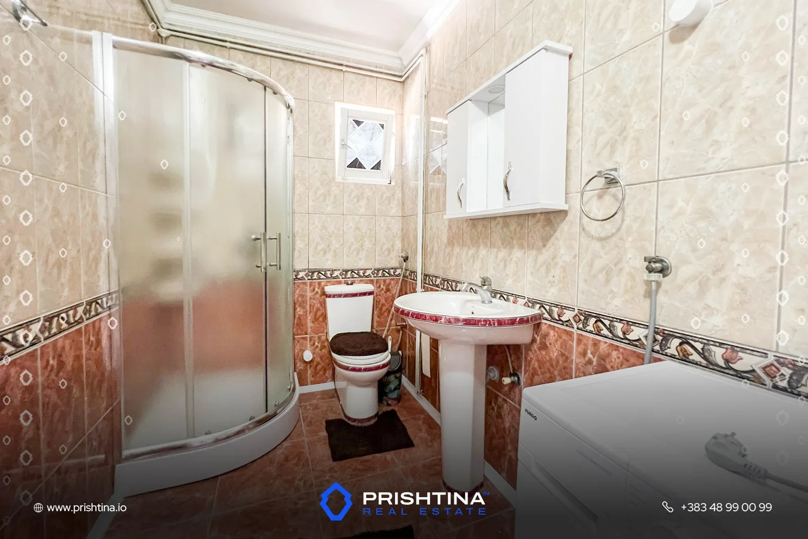 Kat shtëpie me qira 120m² në Taslixhe