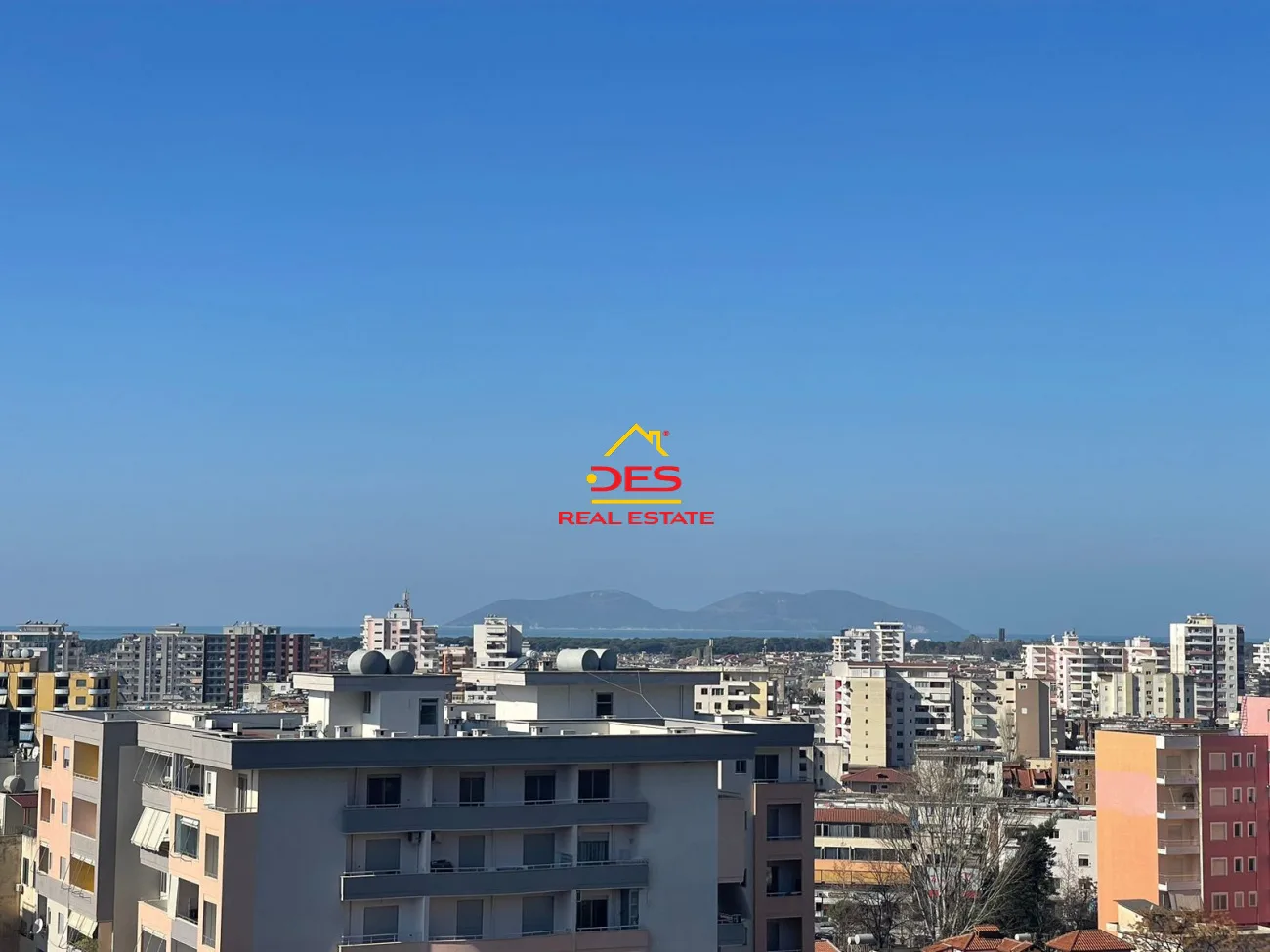 Vilë 3 katëshe në shitje pranë gjykatës së apelit,vlorë.