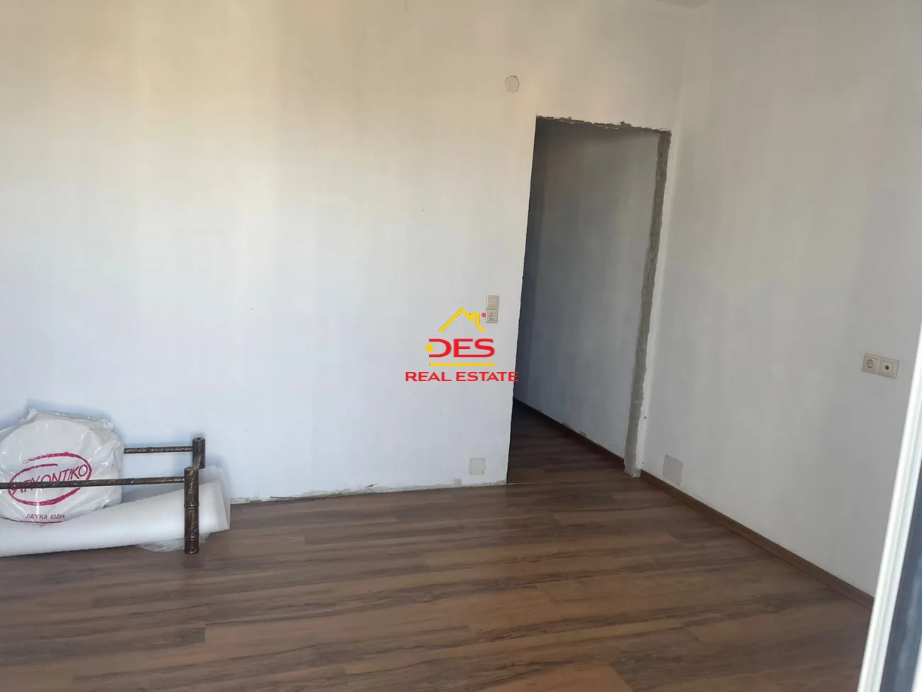 Vilë 3 katëshe në shitje pranë gjykatës së apelit,vlorë.