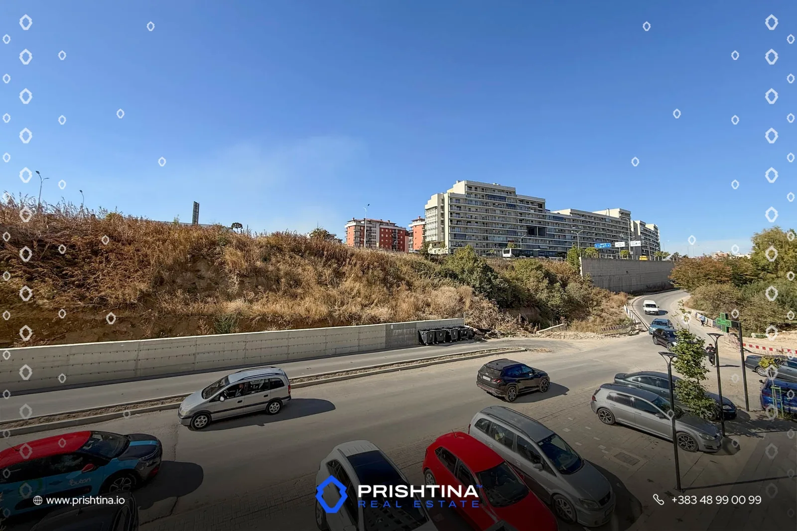 Banesë me qira 85m² te Rruga A