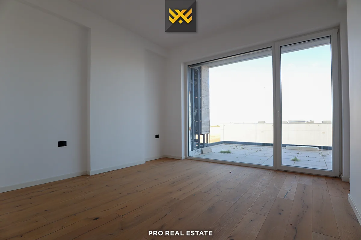 Terracier 116.80m² + 51.10m² me #QIRA në Lagjen Marigona Hill