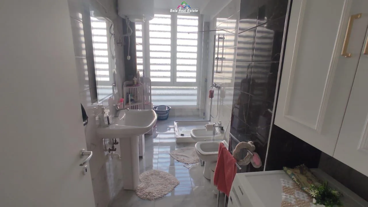 Apartament me qera 1+1 Tek Porcelani (ID B210888) Tirane.