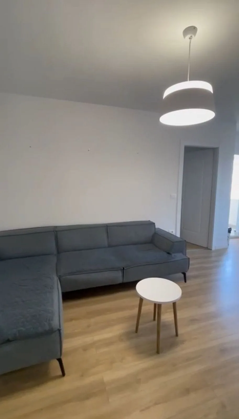 Apartament me Qera 1+1 tek Rruga e Durresit (ID B2101154) Tirane