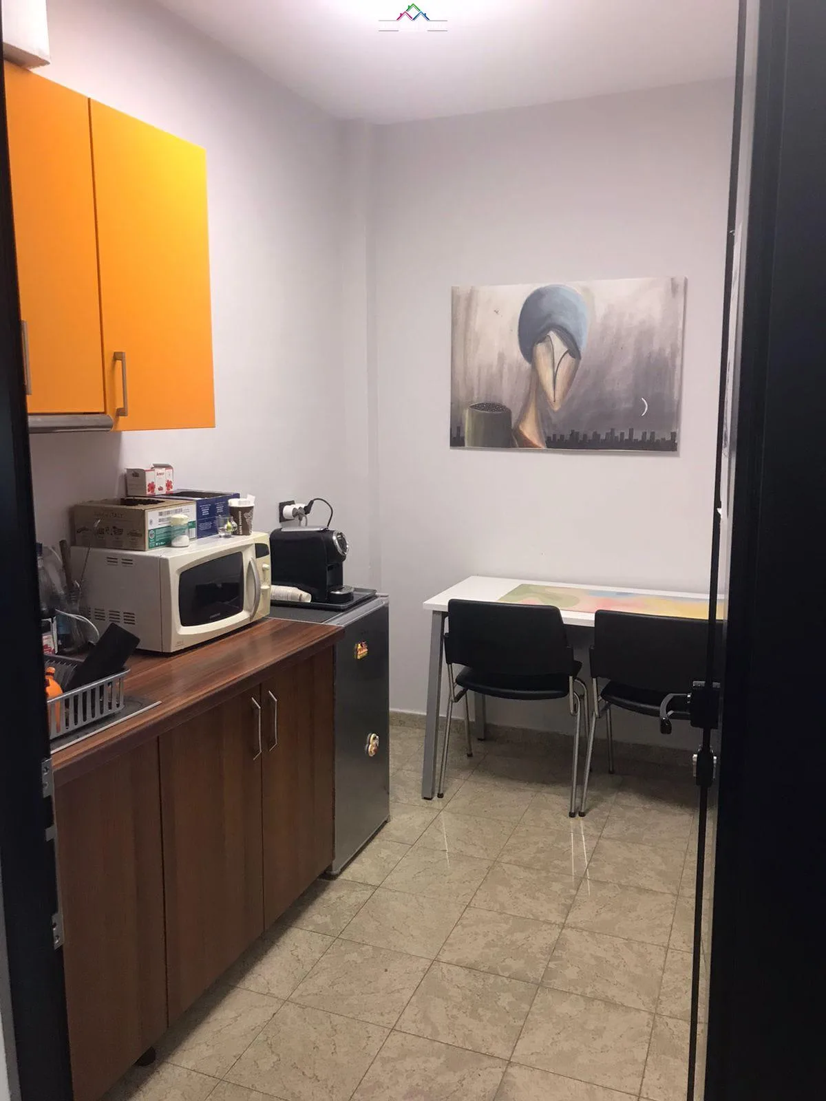 Zyre Me Qera Ne Bllok (ID BZ2723) Tirane