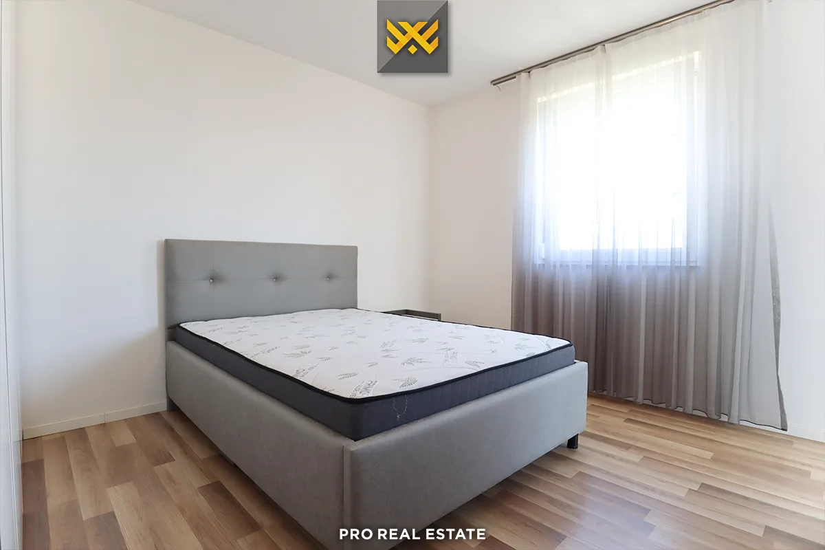 Shtëpi 220m² për #SHITJE te Lagjja Jonë.