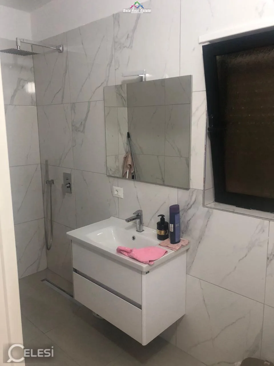 Zyre Me Qera 3+1+2 Tek Selvia (ID BZ2763) Tirane