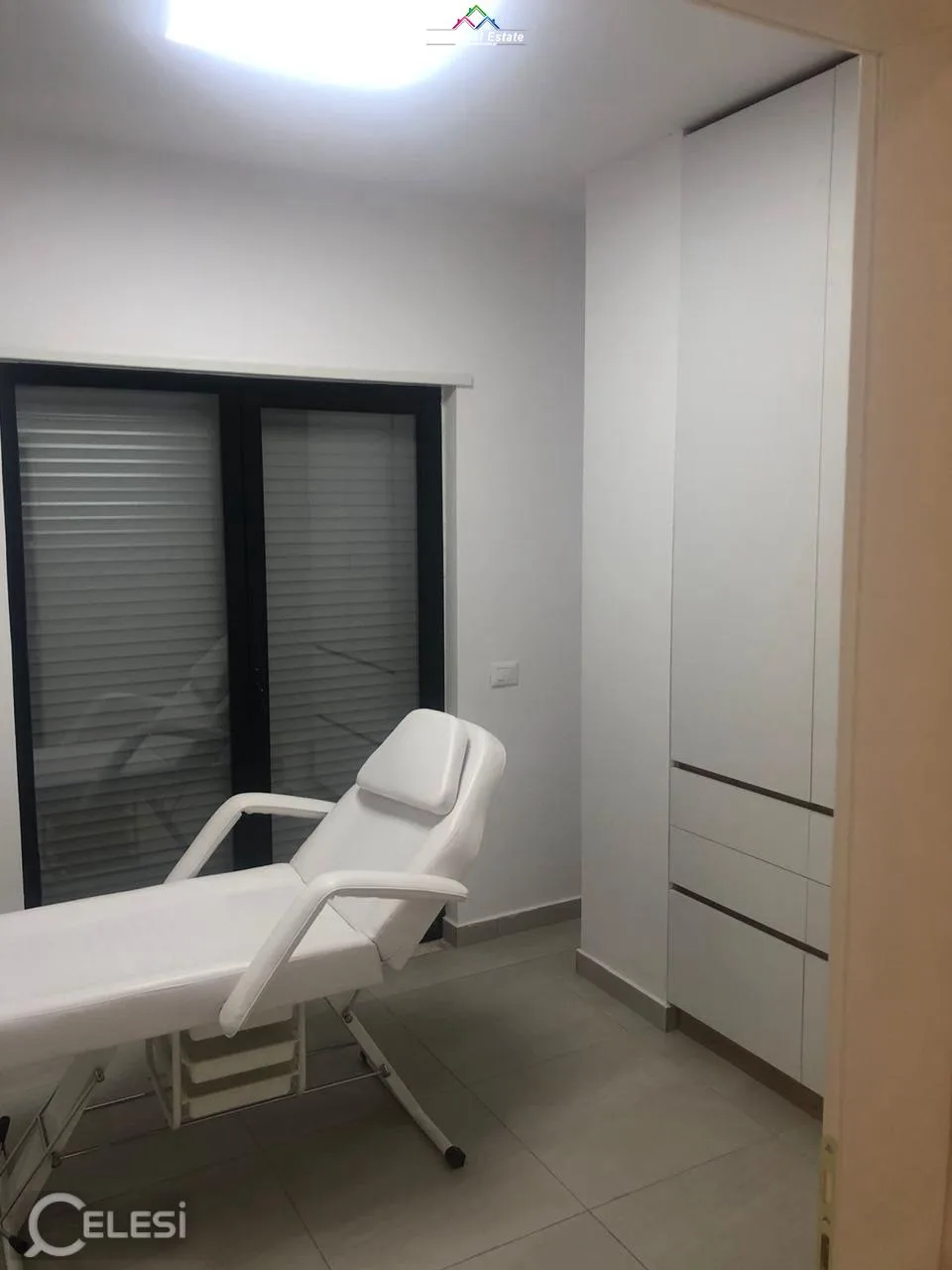 Zyre Me Qera 3+1+2 Tek Selvia (ID BZ2763) Tirane