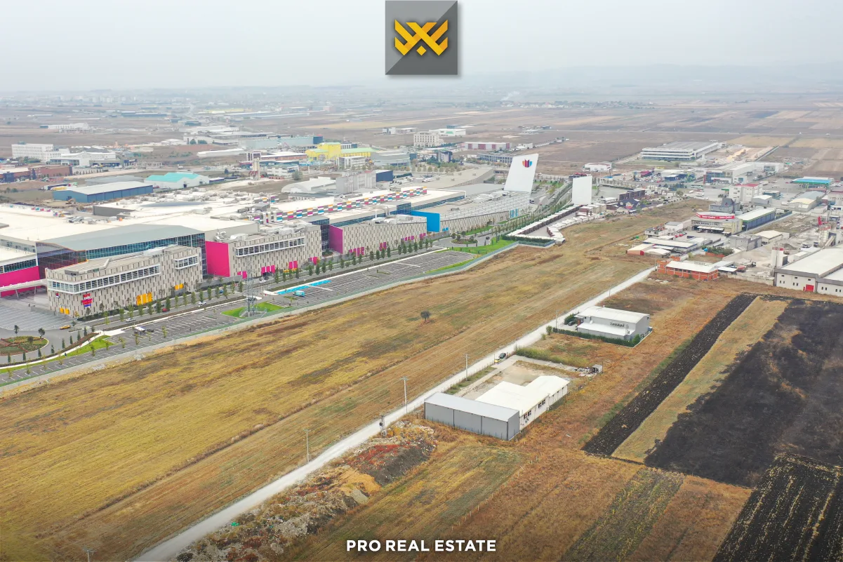 Objekt 1150m² për #SHITJE në Magjistralen Prishtinë - Ferizaj