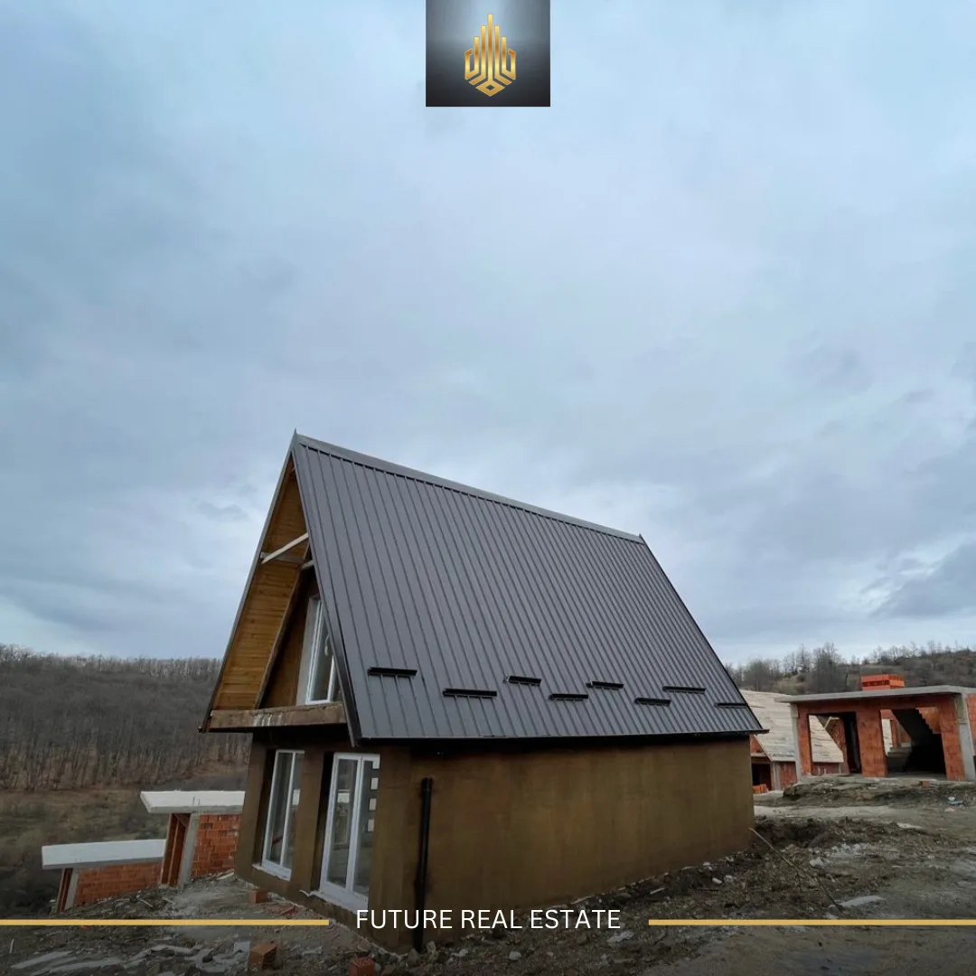 Villa në SHITJE/3ari