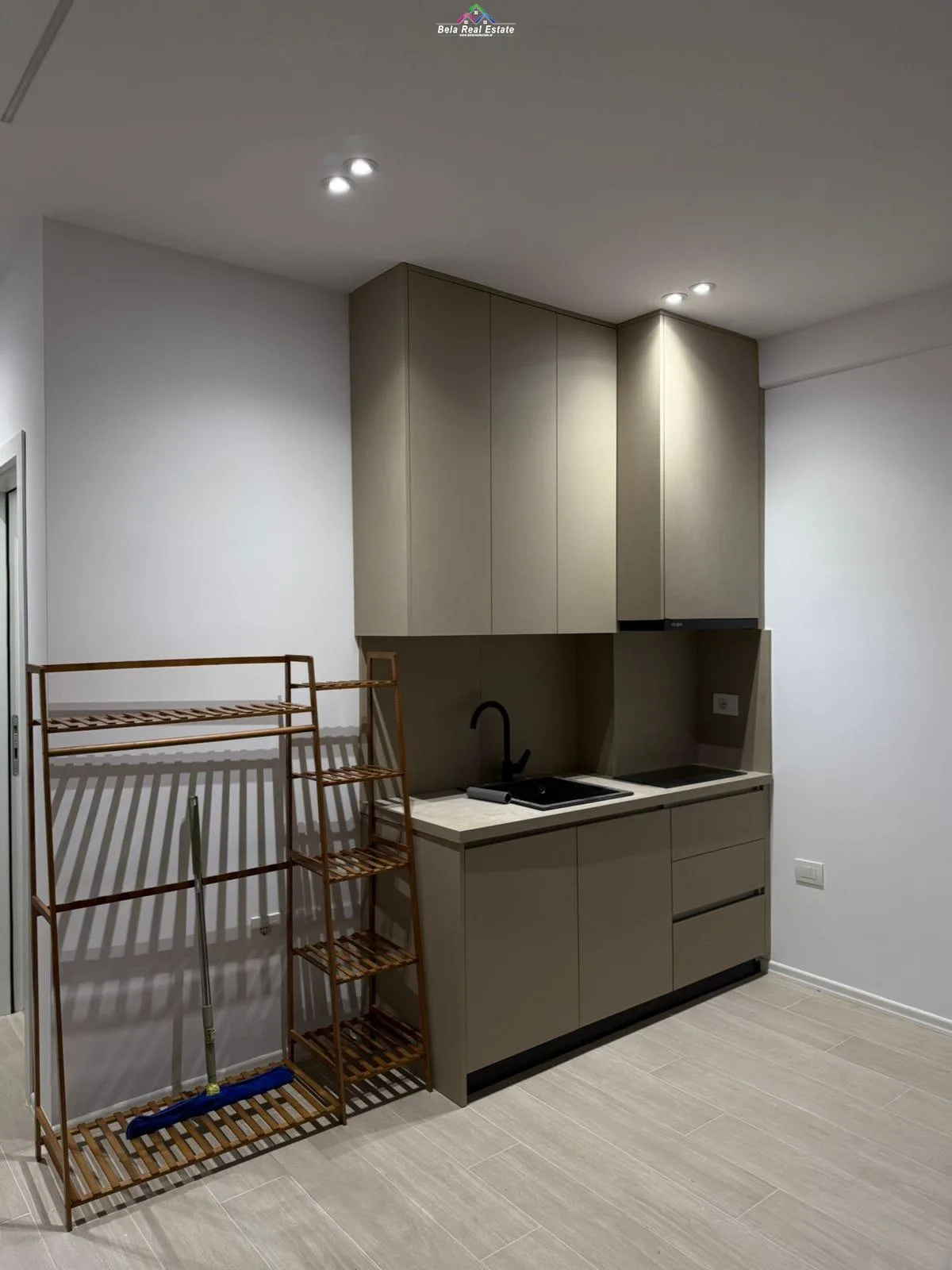 Garsoniere Me Qera tek 5 Maji (ID BG164) Tirane