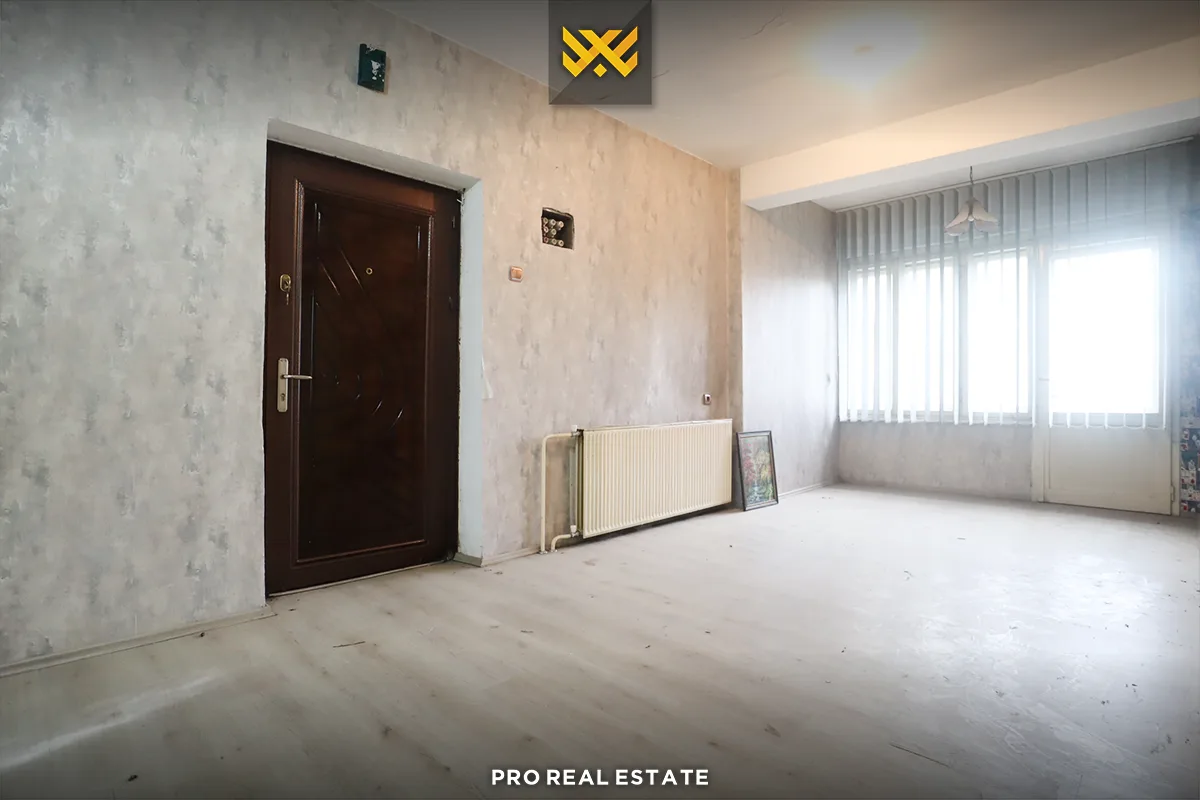 Banesë Zyrë 60m² me #QIRA në Dardani.
