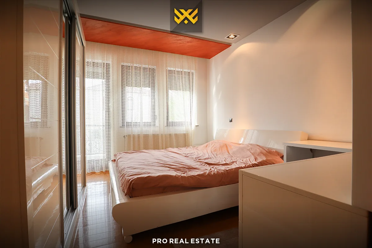 Shtëpi 600m² me #QIRA në Veternik.
