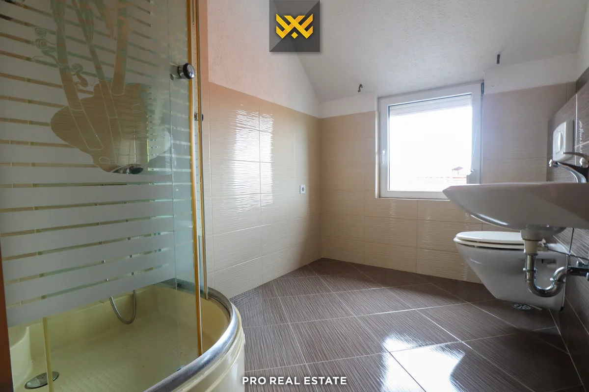 Shtëpi 270m² me #QIRA te Kodra e Trimave