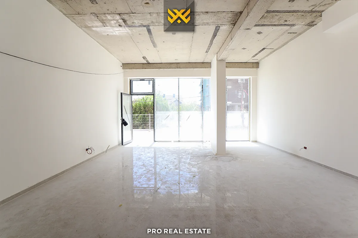 Lokal 103m² me #QIRA në Fushë Kosovë