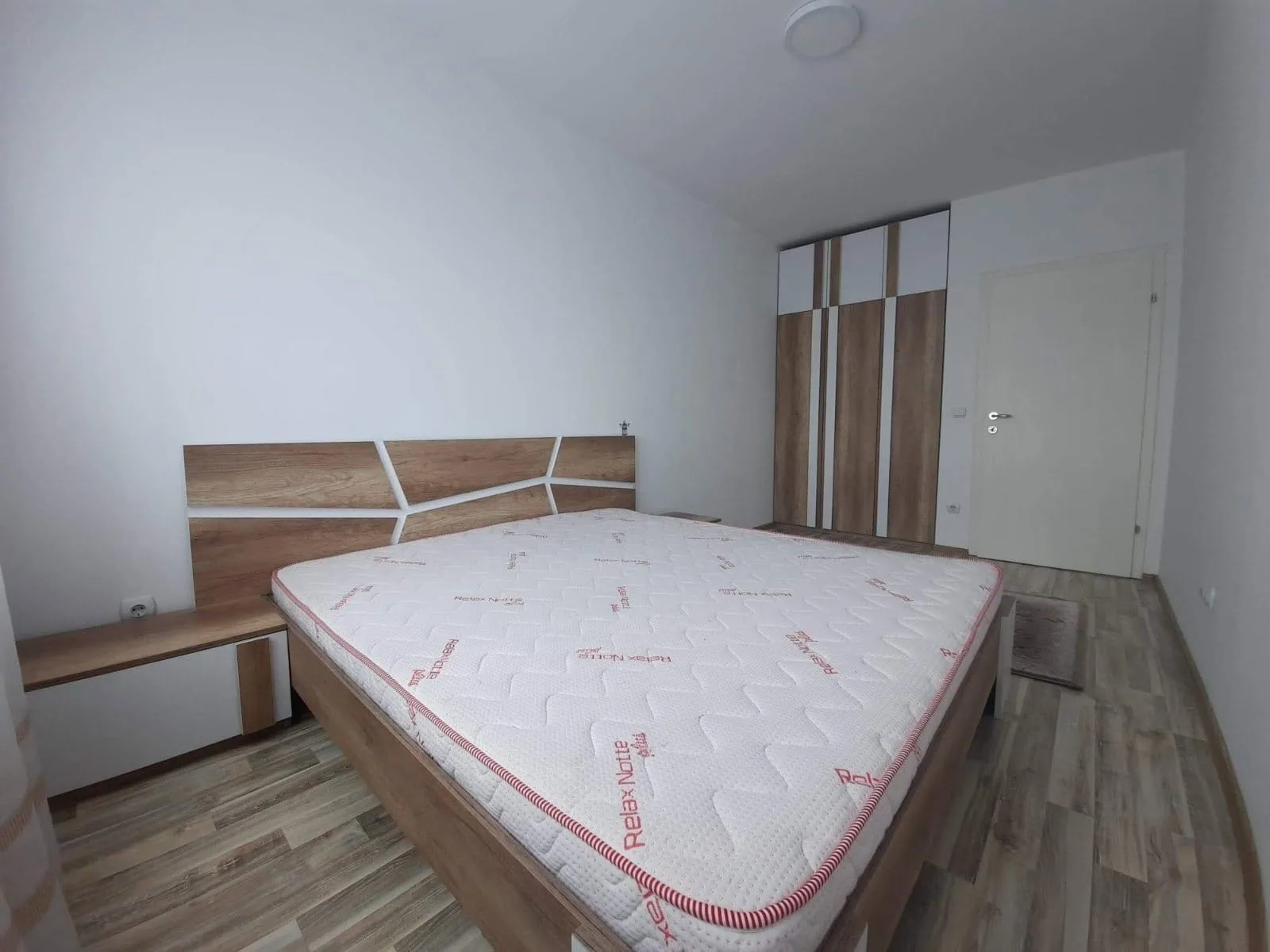 Banesë në shitje në Lagjen Mati 1