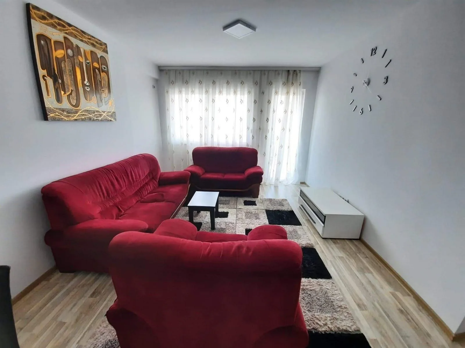 Banesë në shitje në Lagjen Mati 1
