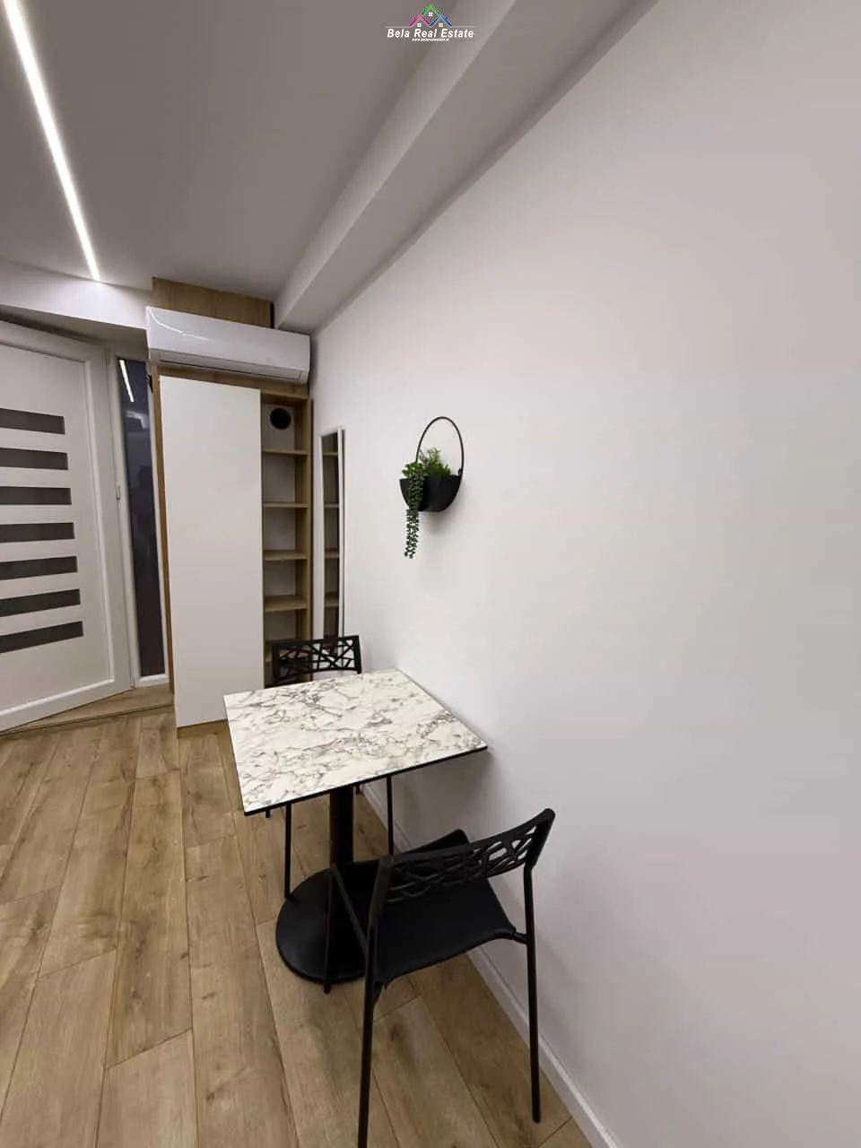 Garsioiere Me Qera Tek 21 Dhjetori (ID BG139) Tirane