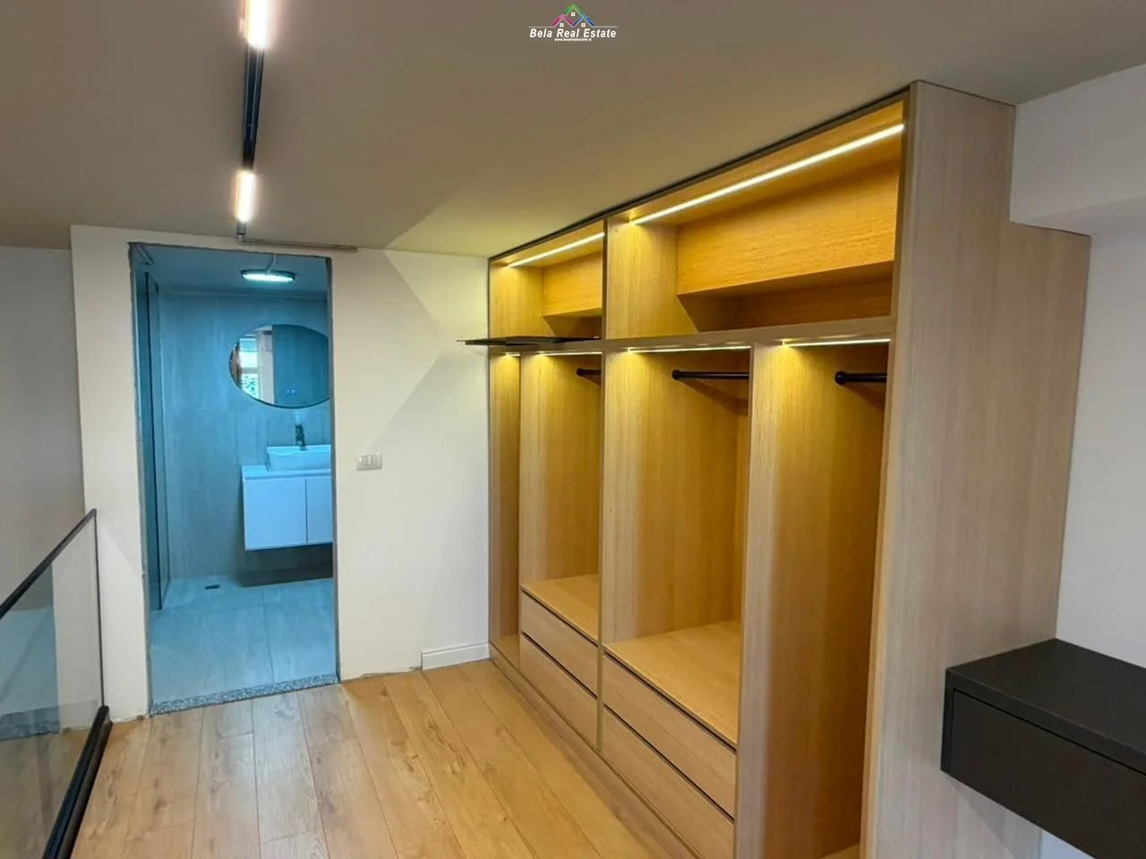 Apartament Duplex Me Qera 1+1 Tek Rruga e Kavajes (ID B2101752) Tirane