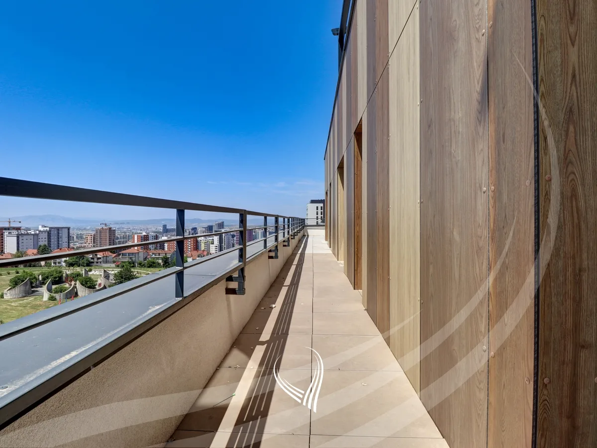 Penthouse me 3 dhoma gjumi në shitje në lagjen Velania - Puhiza 3