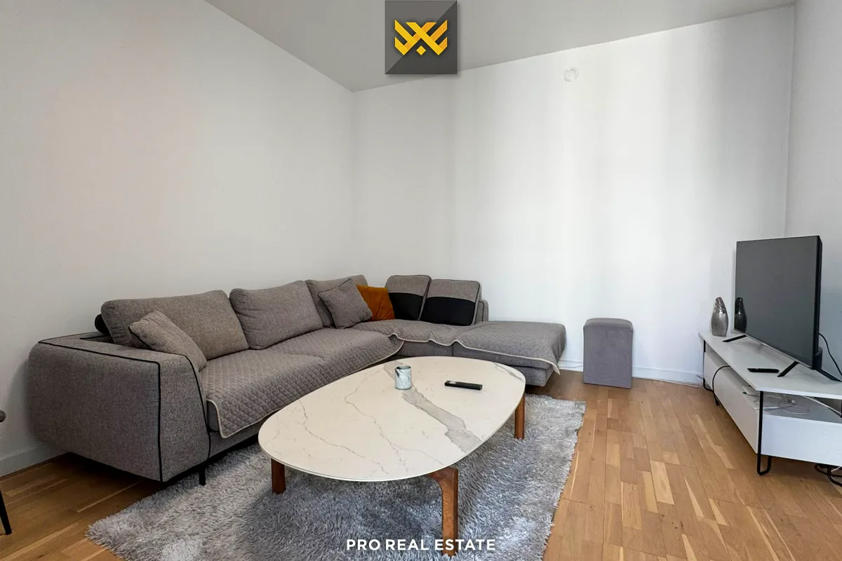 Banesë 138.60m² me #QIRA te Prishtina e Re