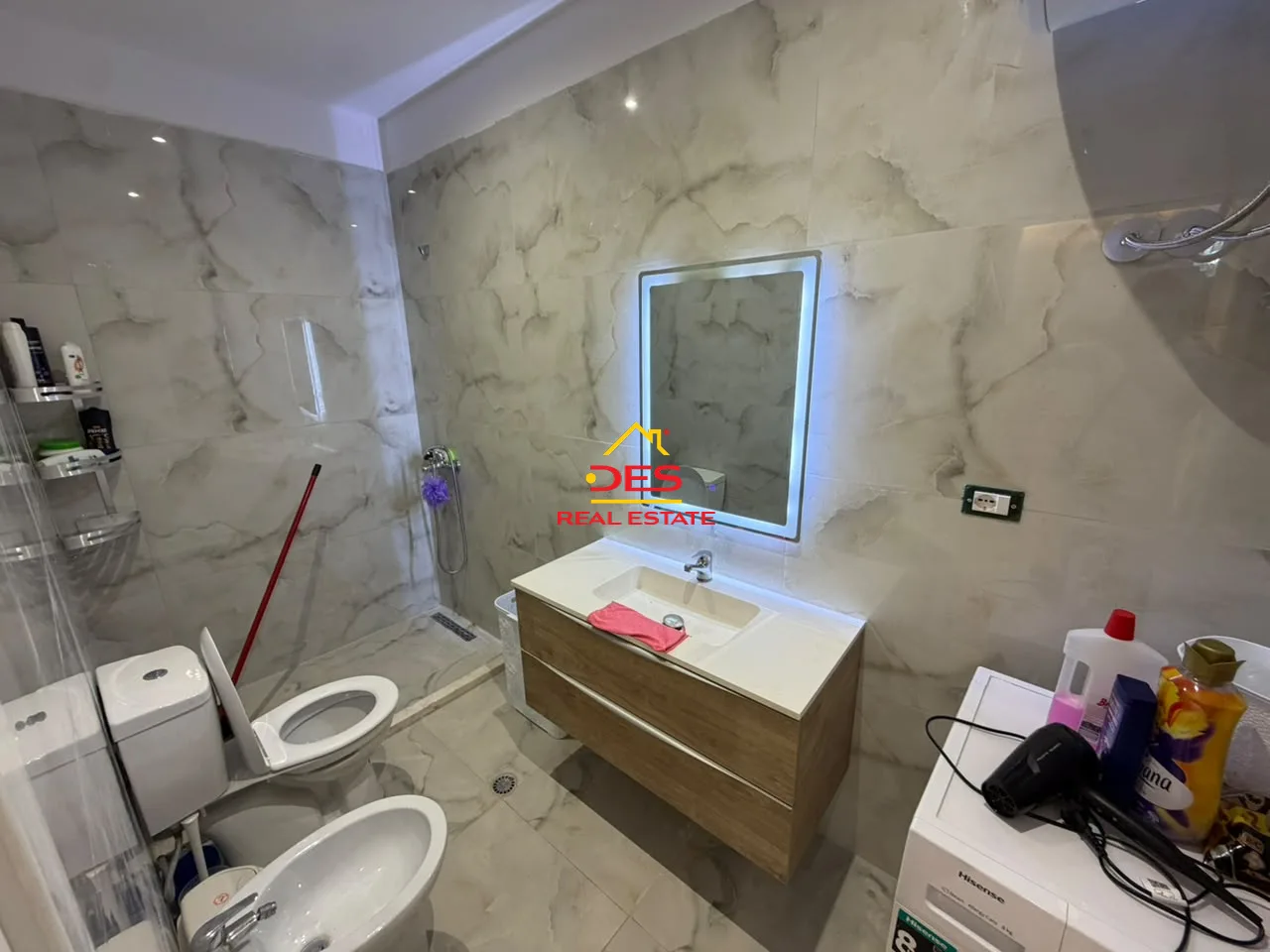 Shitet apartament 1+1 pranë palestrës së mundjes, vlorë.