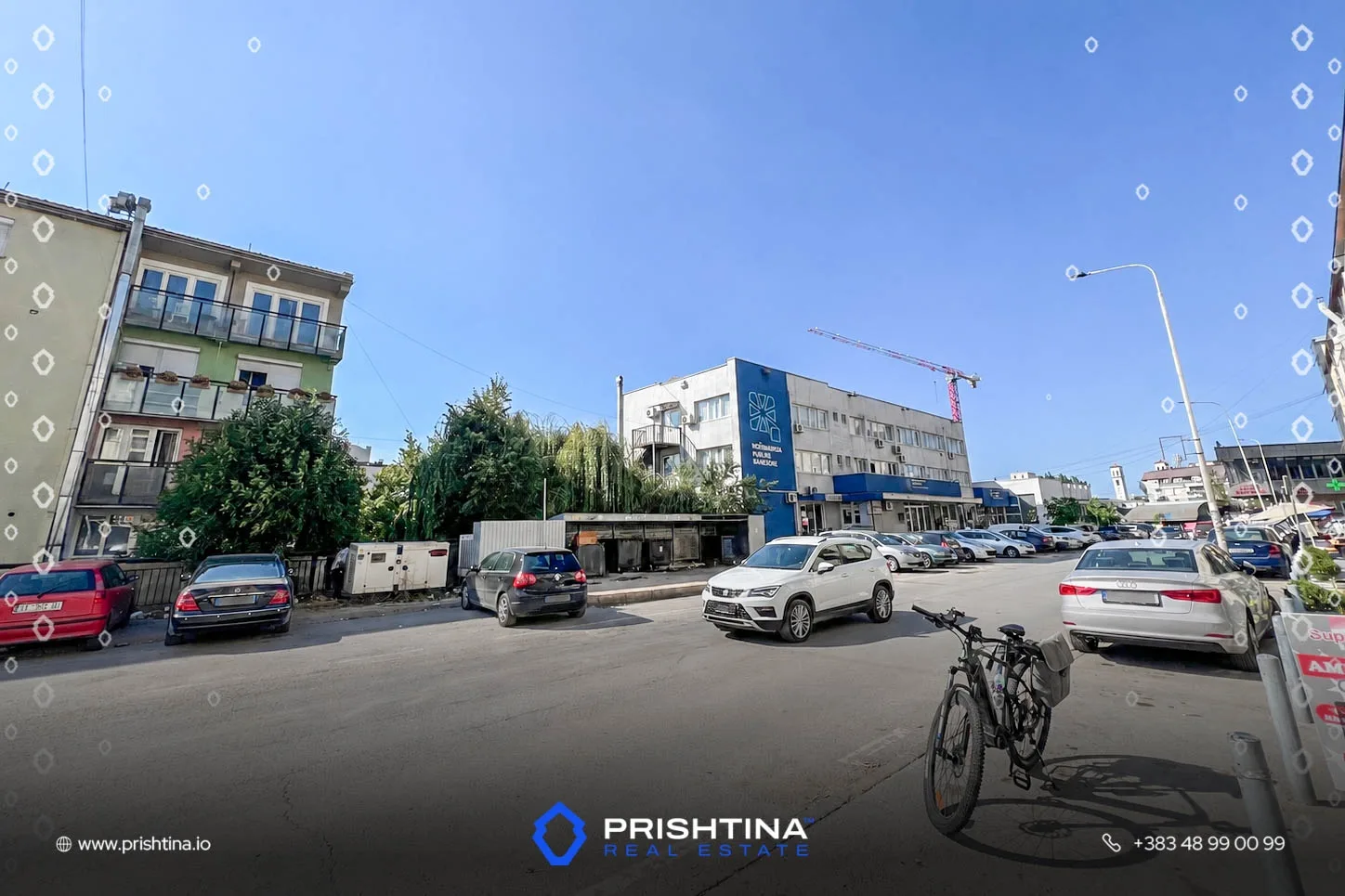 Zyrë me qira 64m² në Ulpianë