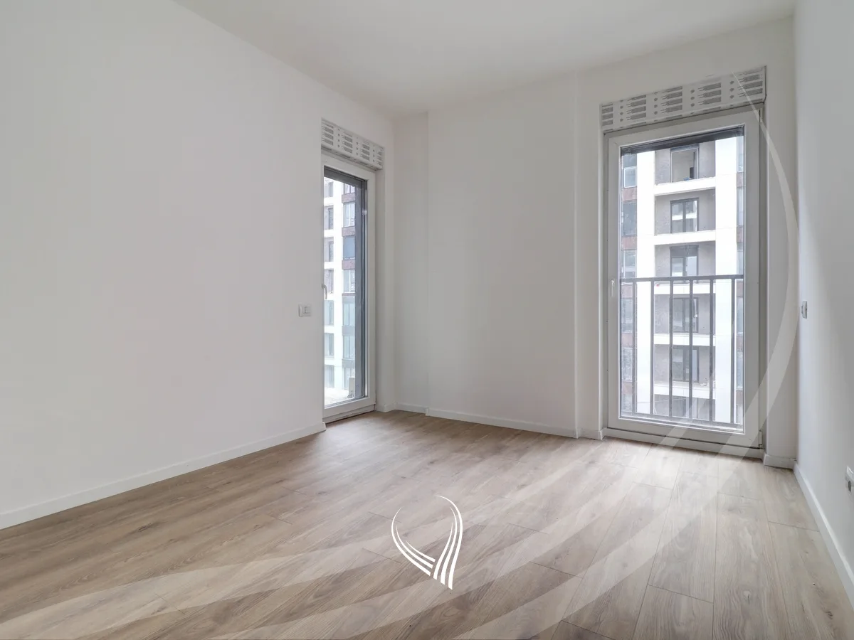 Banesë me 3 dhoma gjumi në shitje në lagjen Prishtina e Re – Grand Tower