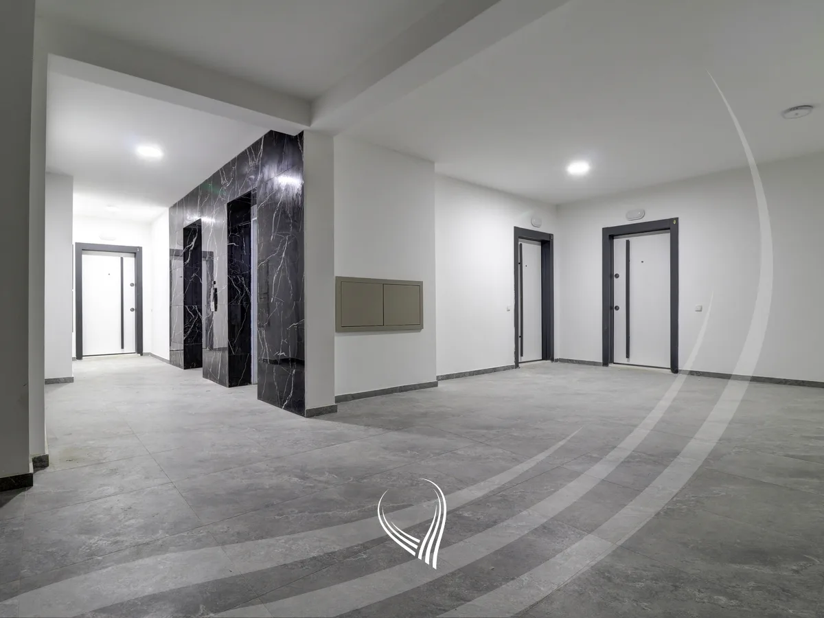 Banesë me 3 dhoma gjumi në shitje në lagjen Prishtina e Re – Grand Tower