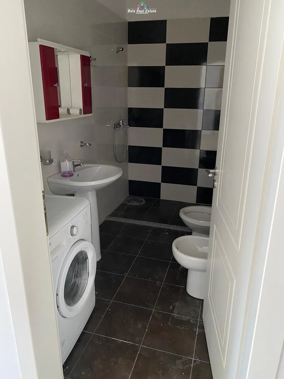 Zyre Me Qera ne Astir (ID BZ2536) Tirane