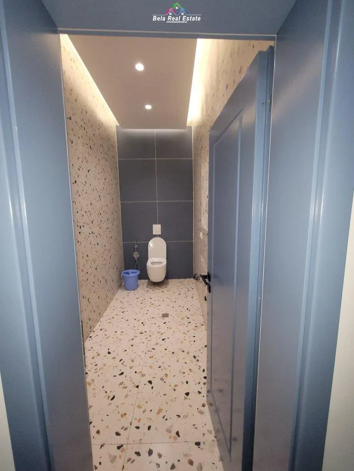 Dyqan Ne Shitje Ne Rrugen e Elbasanit(ID BD1142)
