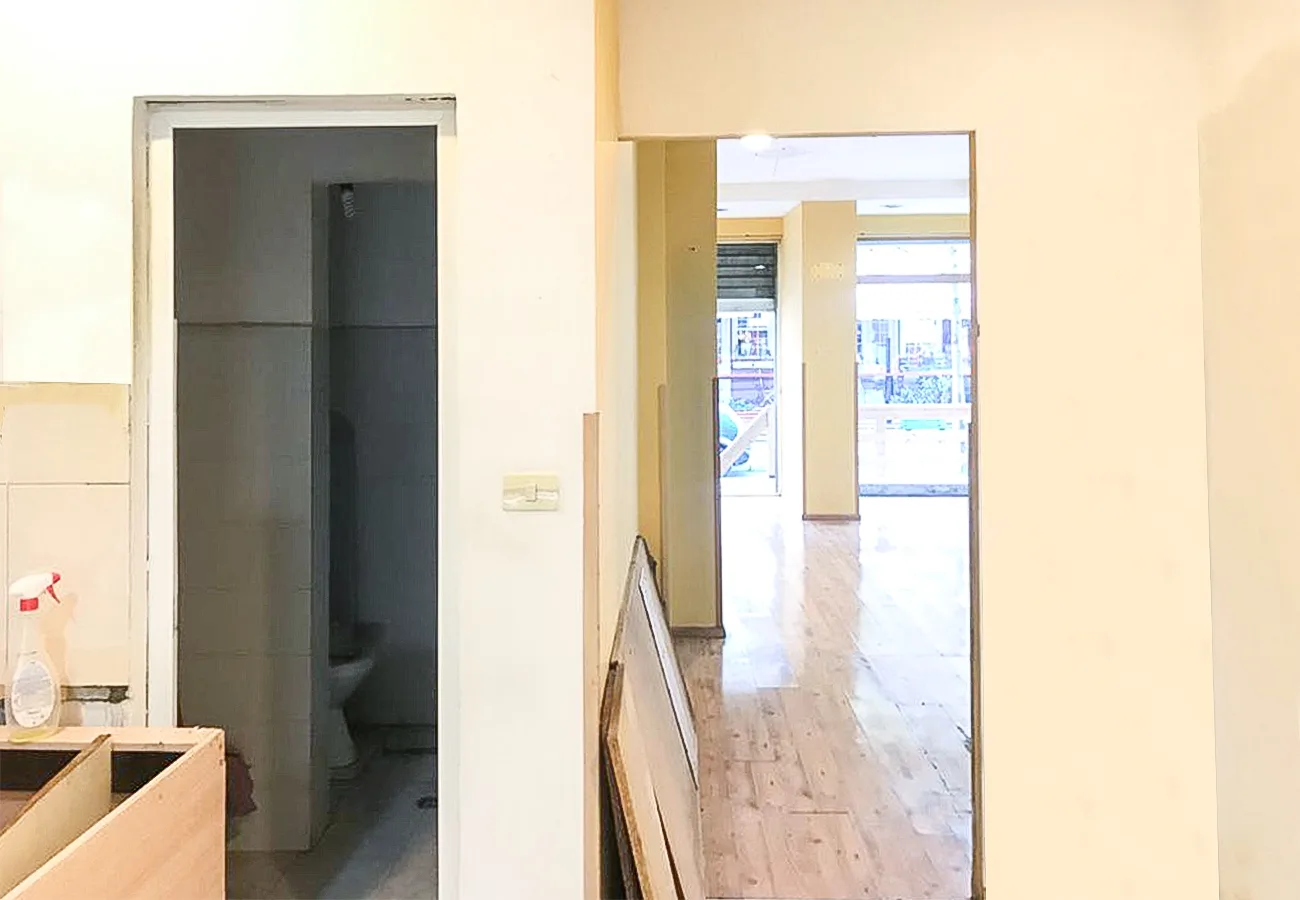 Shitet ambient biznesi, në rrugën pjetër bogdani, tiranë
