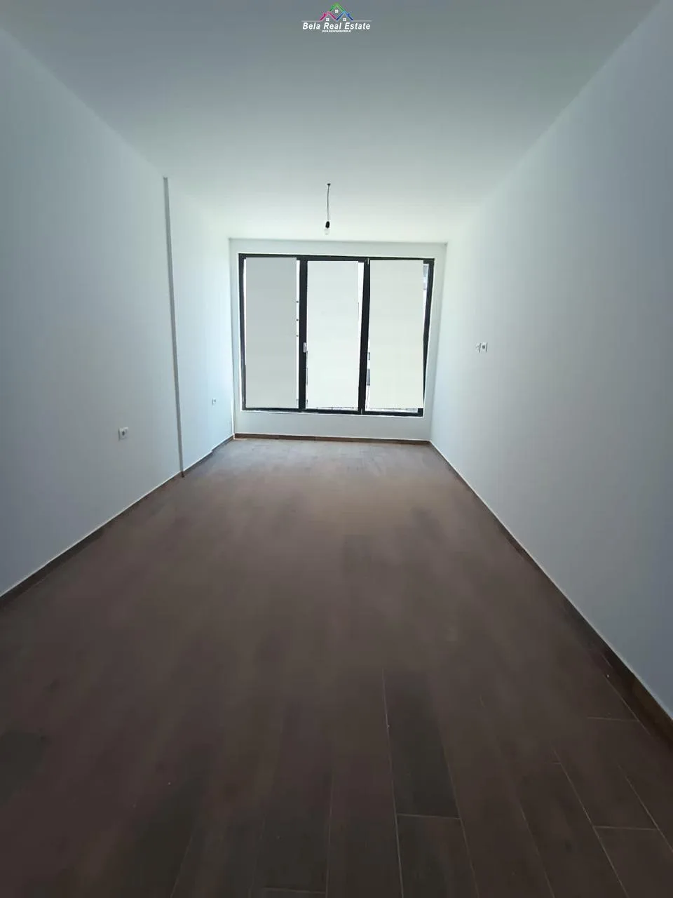 Jepet Me Qera Apartament 1+1 tek Fusha e Aviacionit (ID B210490) Tirane