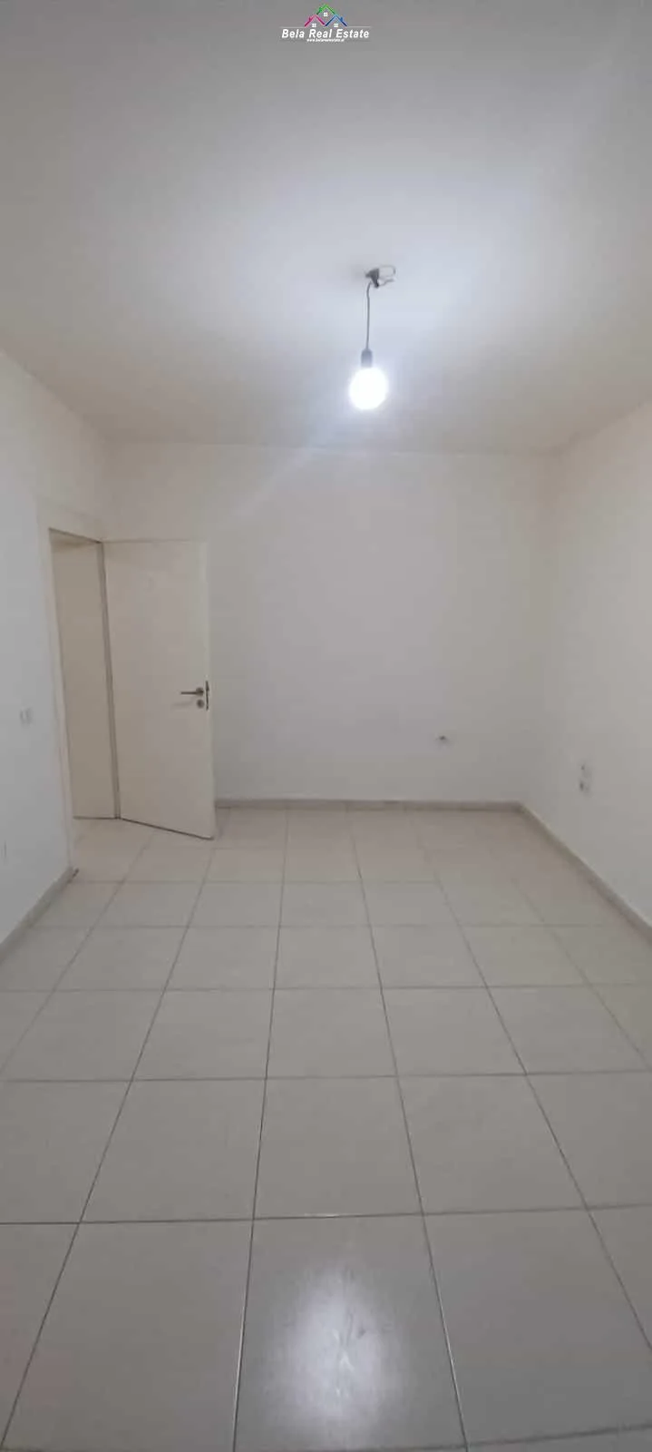 Jepet Me Qera Apartament 1+1 tek Fusha e Aviacionit (ID B210490) Tirane