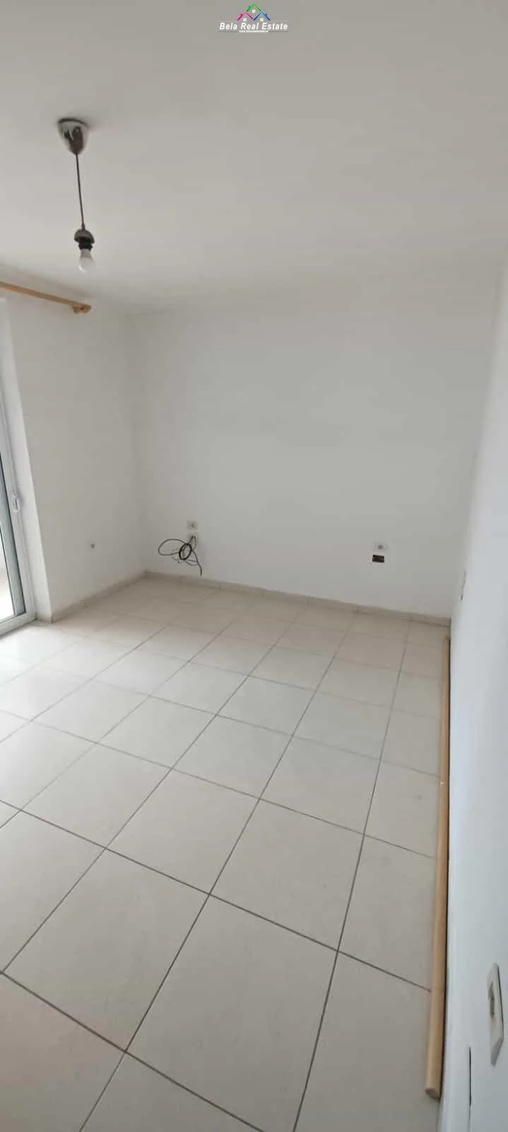 Jepet Me Qera Apartament 1+1 tek Fusha e Aviacionit (ID B210490) Tirane