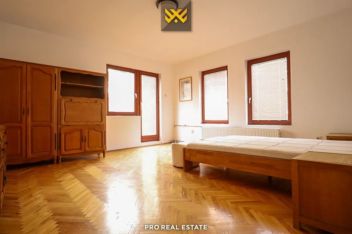 Shtëpi 300m² + 100m² me #QIRA në Velani