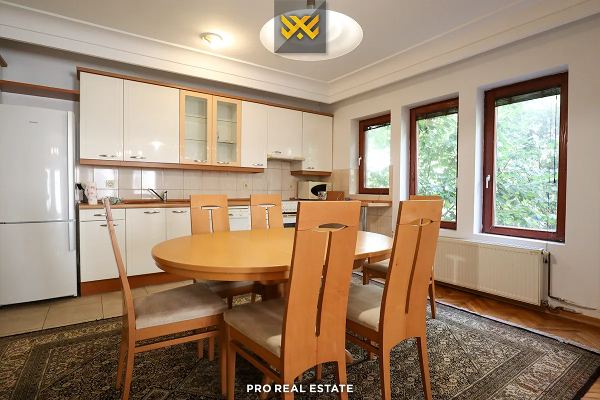 Shtëpi 300m² + 100m² me #QIRA në Velani