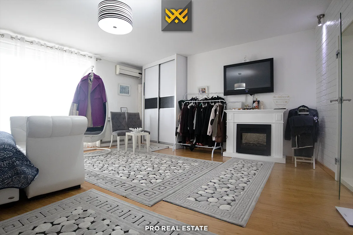 Shtëpi 350m² për #SHITJE në Taslixhe III.