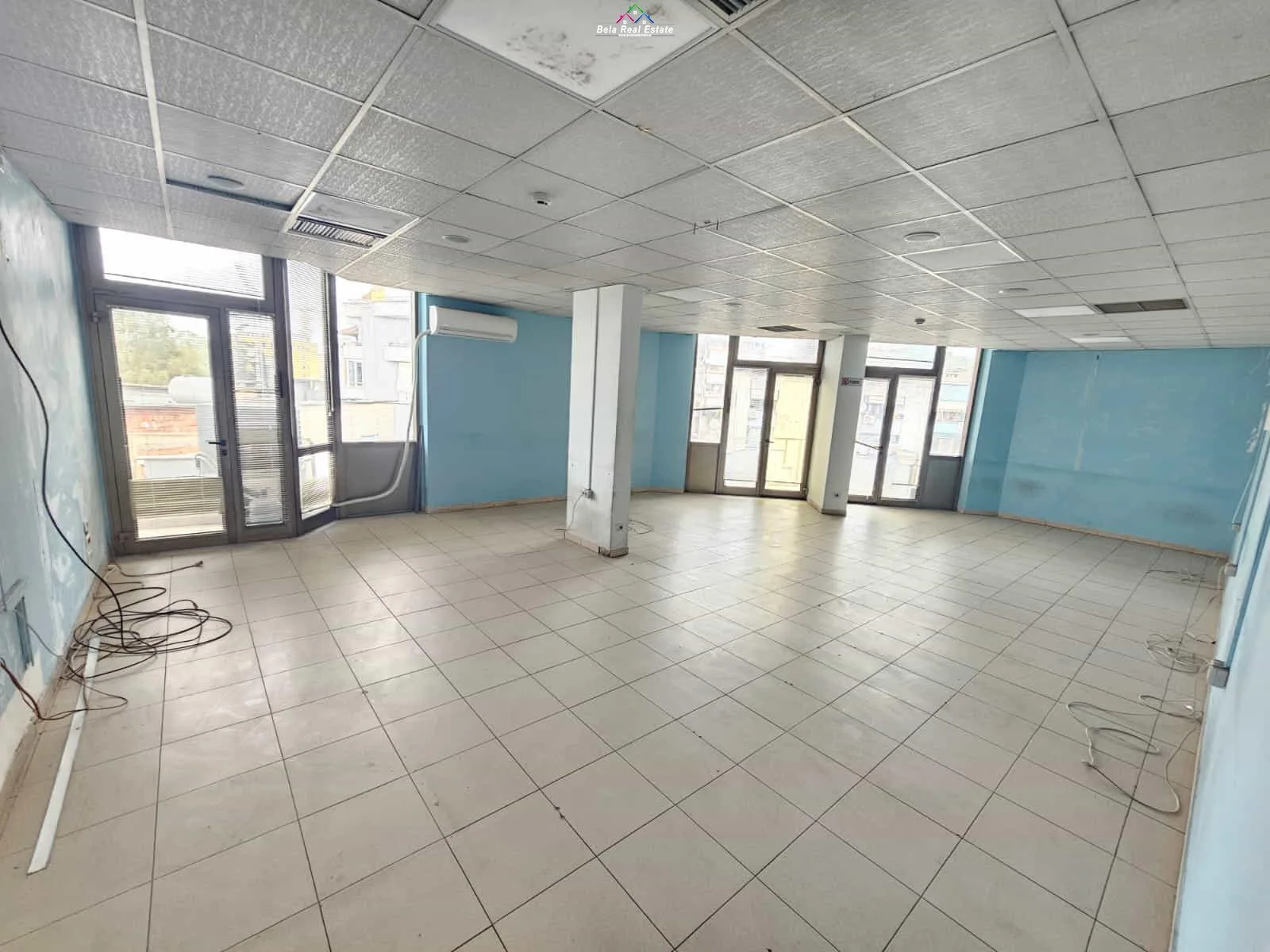 Zyre me Qera Ne Bllok (ID BZ2467) Tirane.